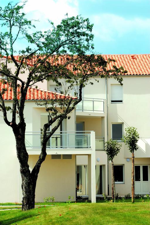 Domitys Le Clos De La Seigneurie Aparthotel Les Gonds Esterno foto