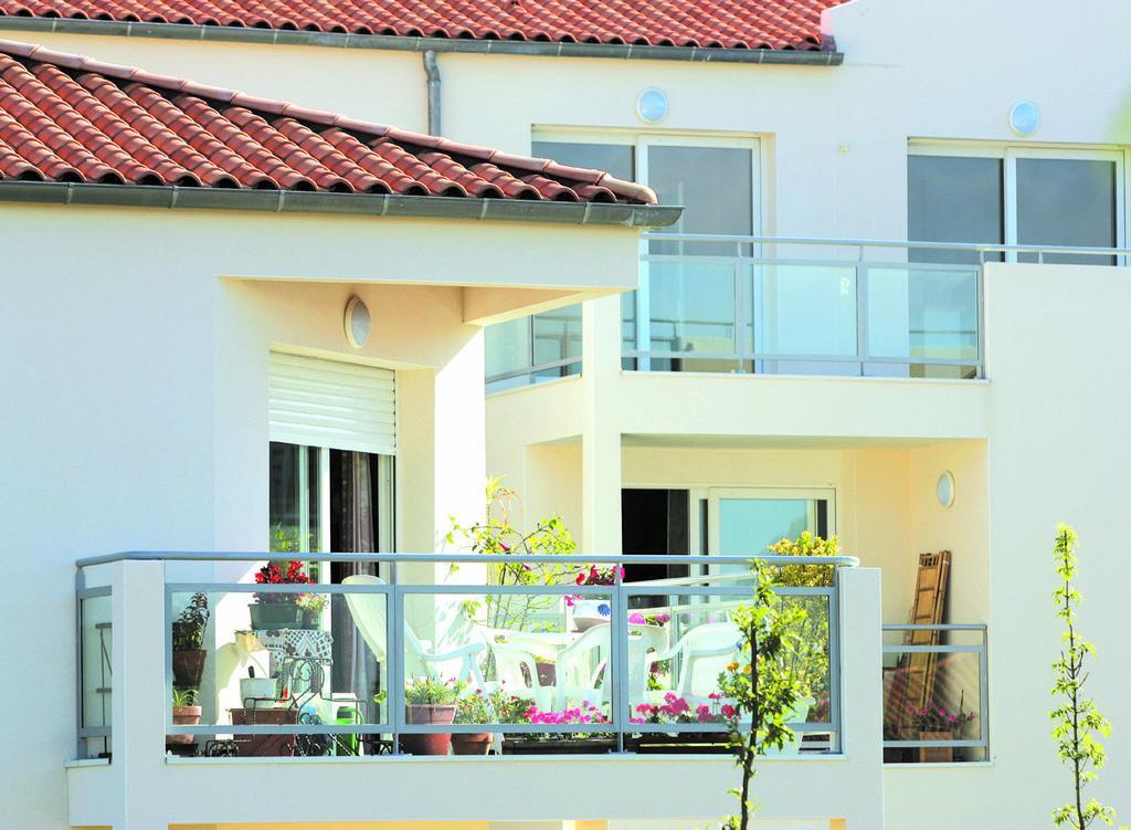 Domitys Le Clos De La Seigneurie Aparthotel Les Gonds Esterno foto