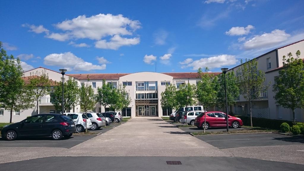 Domitys Le Clos De La Seigneurie Aparthotel Les Gonds Esterno foto