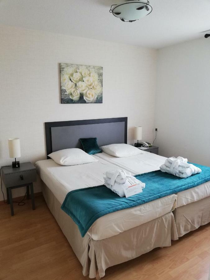 Domitys Le Clos De La Seigneurie Aparthotel Les Gonds Esterno foto